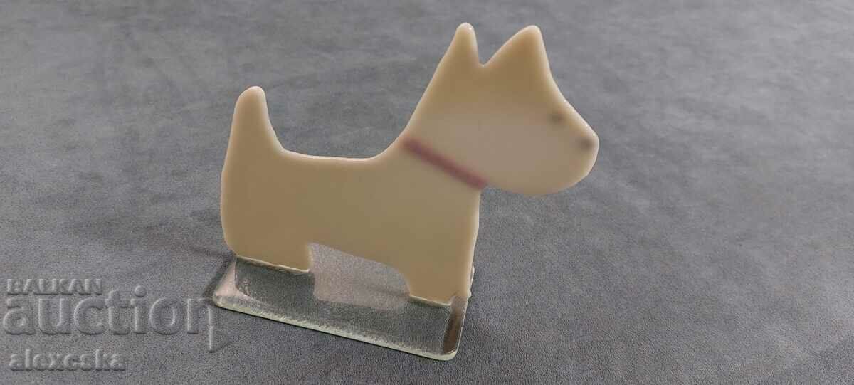 Auction Glass dog Auction Glass dog