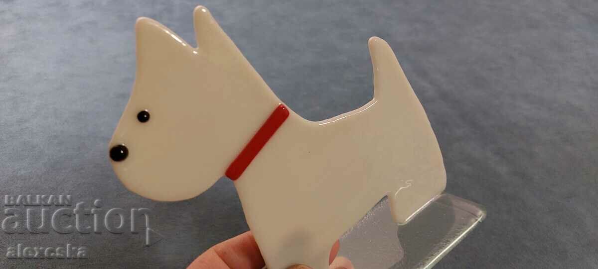 Glass dog - 7 Glass dog - 7
