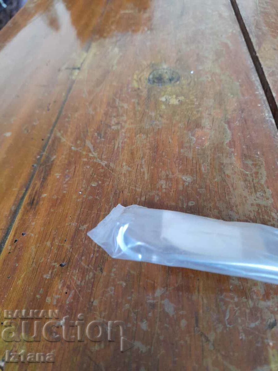 Delivery of Old surgical instrument Delivery of Old surgical instrument