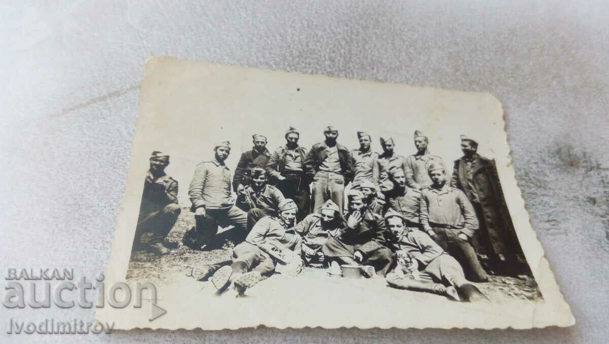 Снимка Офицери и войници на връх Свети Илия 1944