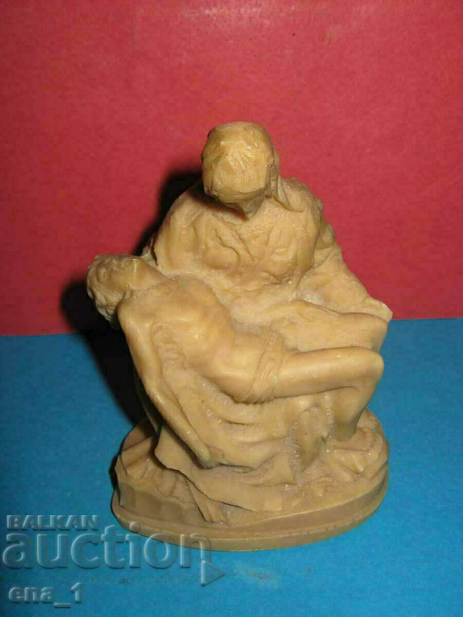 Auction  Pieta, a small Italian alabaster sculpture, Michelangelo