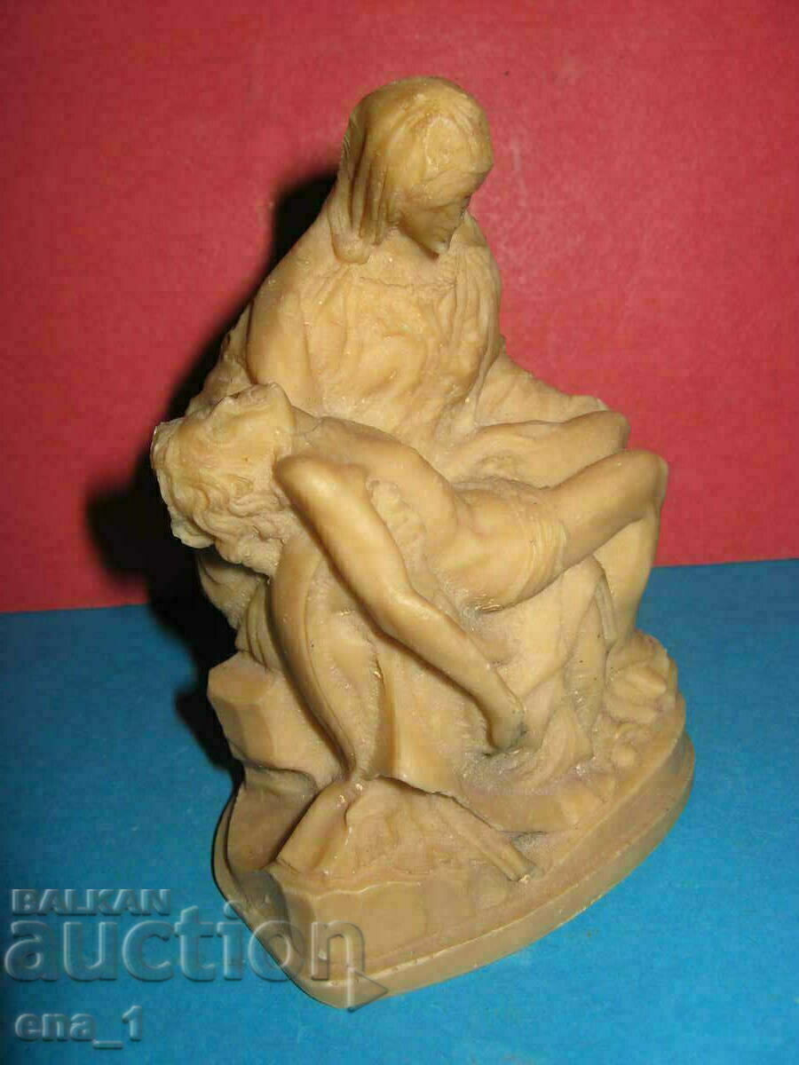 Pieta, a small Italian alabaster sculpture, Michelangelo - 5