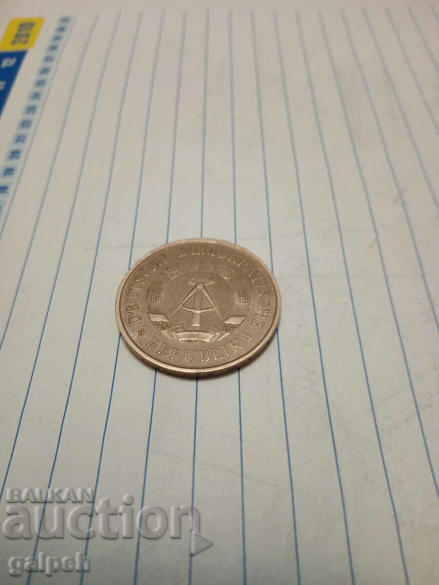 Δημοπρασία GDR - ΠΟΛΛΗ ΝΟΜΙΣΜΑΤΑ - 2 τεμ. - 4,5 λέβα Δημοπρασία GDR - ΠΟΛΛΗ ΝΟΜΙΣΜΑΤΑ - 2 τεμ. - 4,5 λέβα