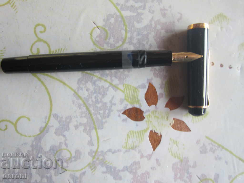 Delivery of Unique Pelikan pen Delivery of Unique Pelikan pen