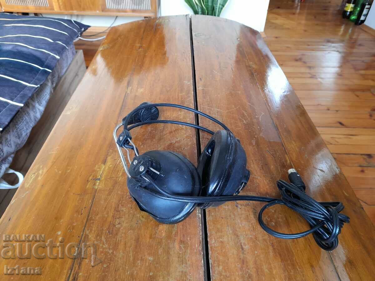 Old headphones DSM 200/200