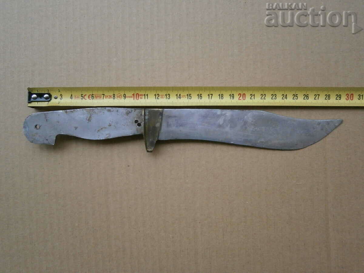 old engraved hunting knife - 7