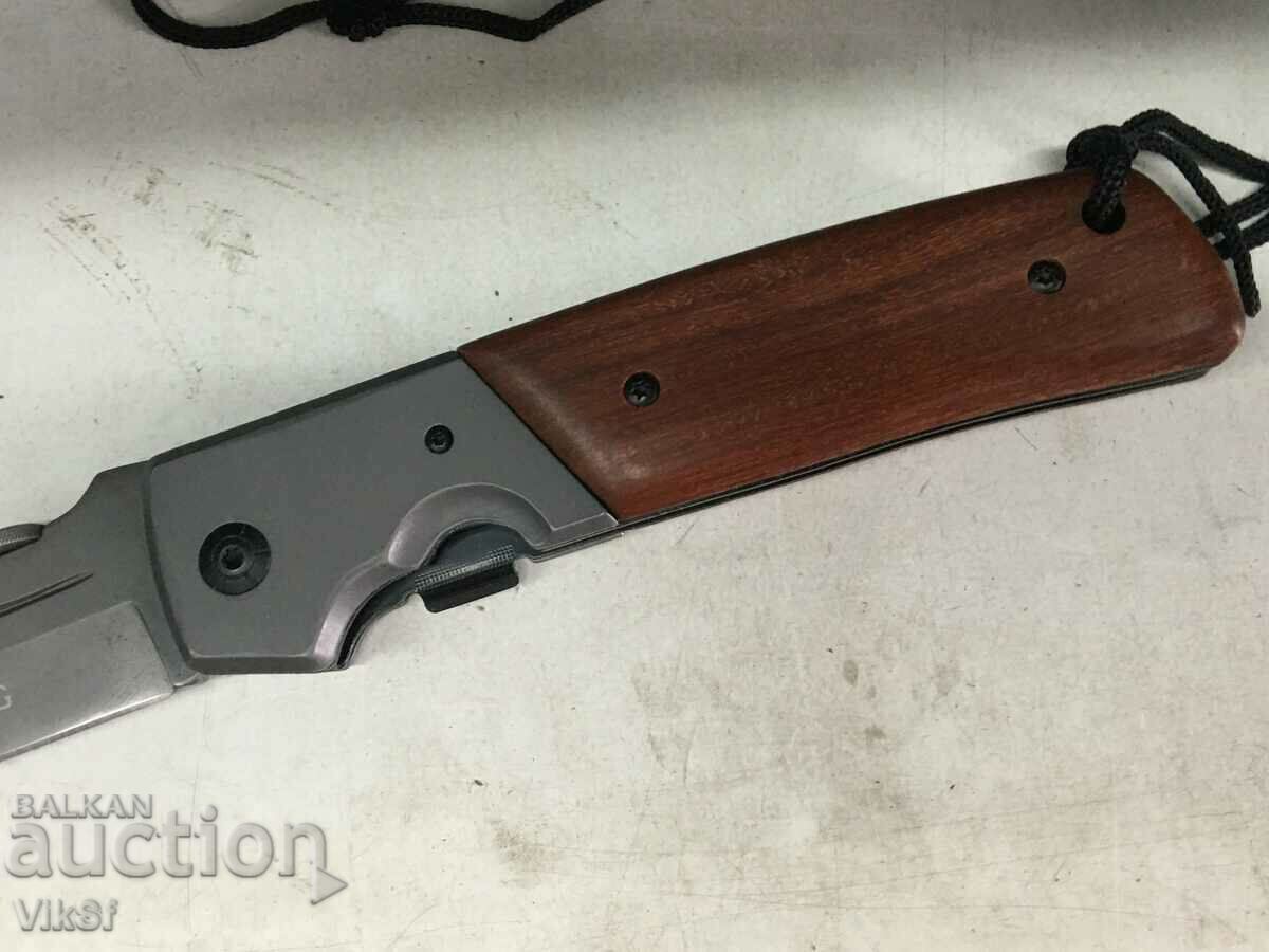 Auction Huge folding knife, Browning 125x275 Auction Huge folding knife, Browning 125x275