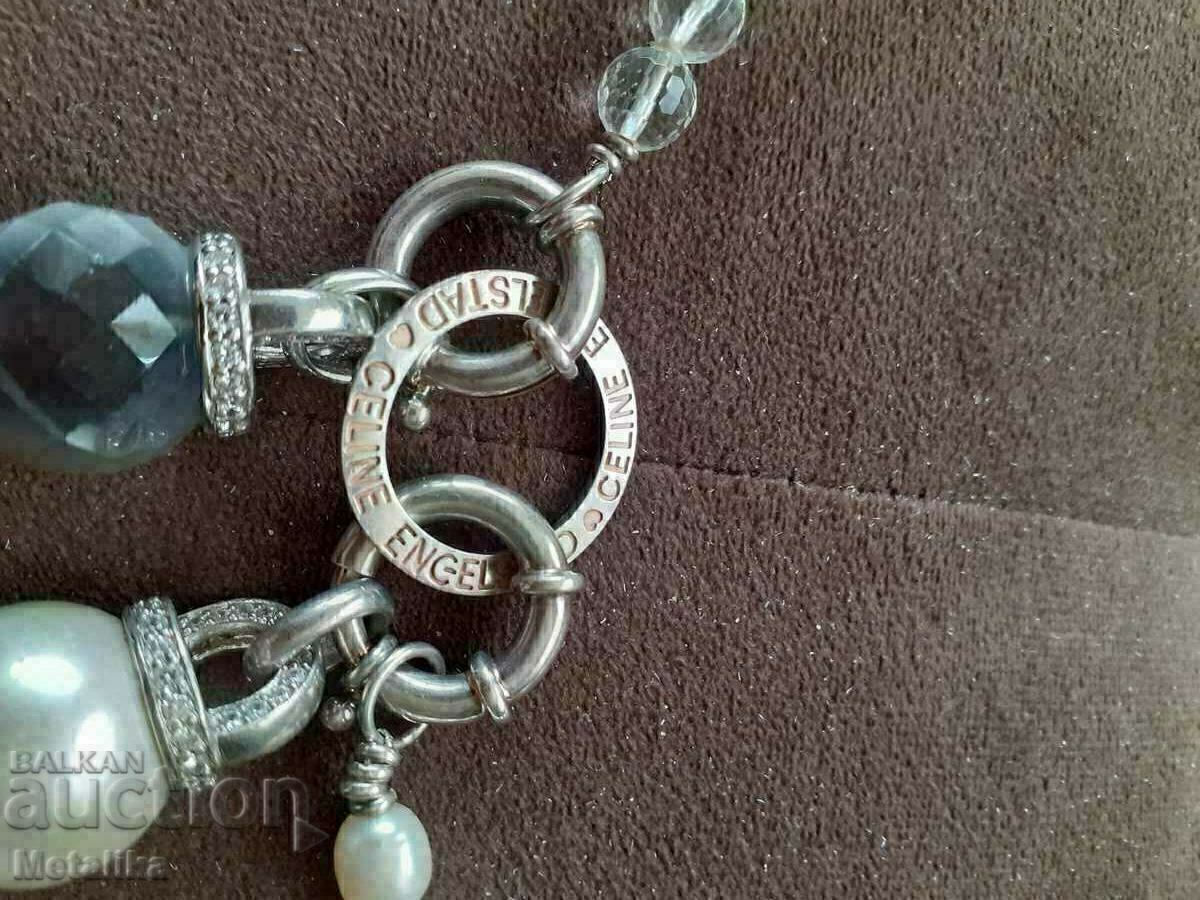 Auction  Necklace with real pearls