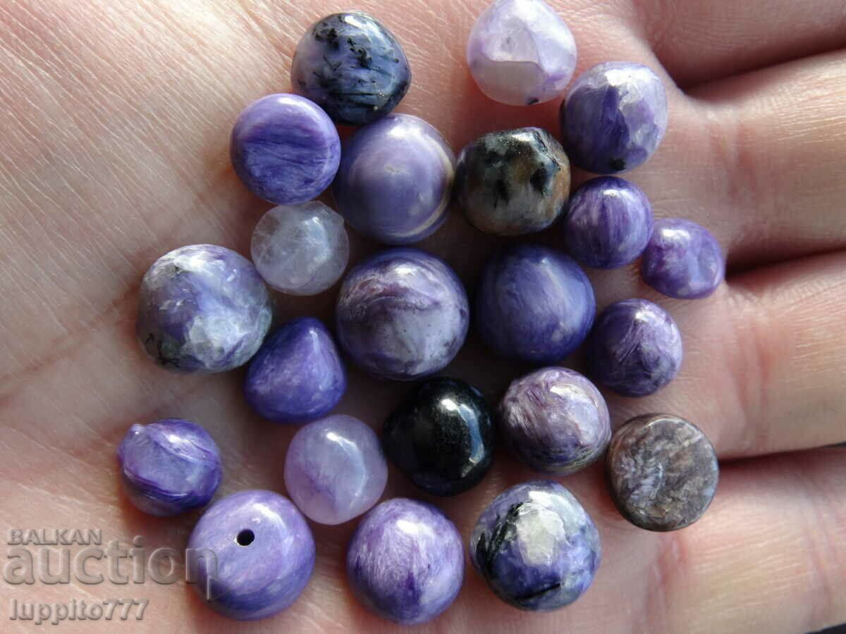 Auction  18.60 grams of charoite 22 pieces round cabochon