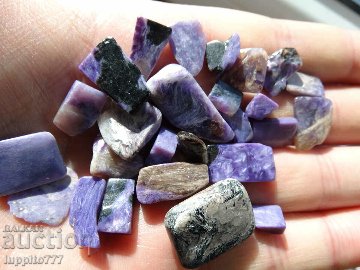 30.20 grams of charoite 26 pieces cabochon - 7 30.20 grams of charoite 26 pieces cabochon - 7