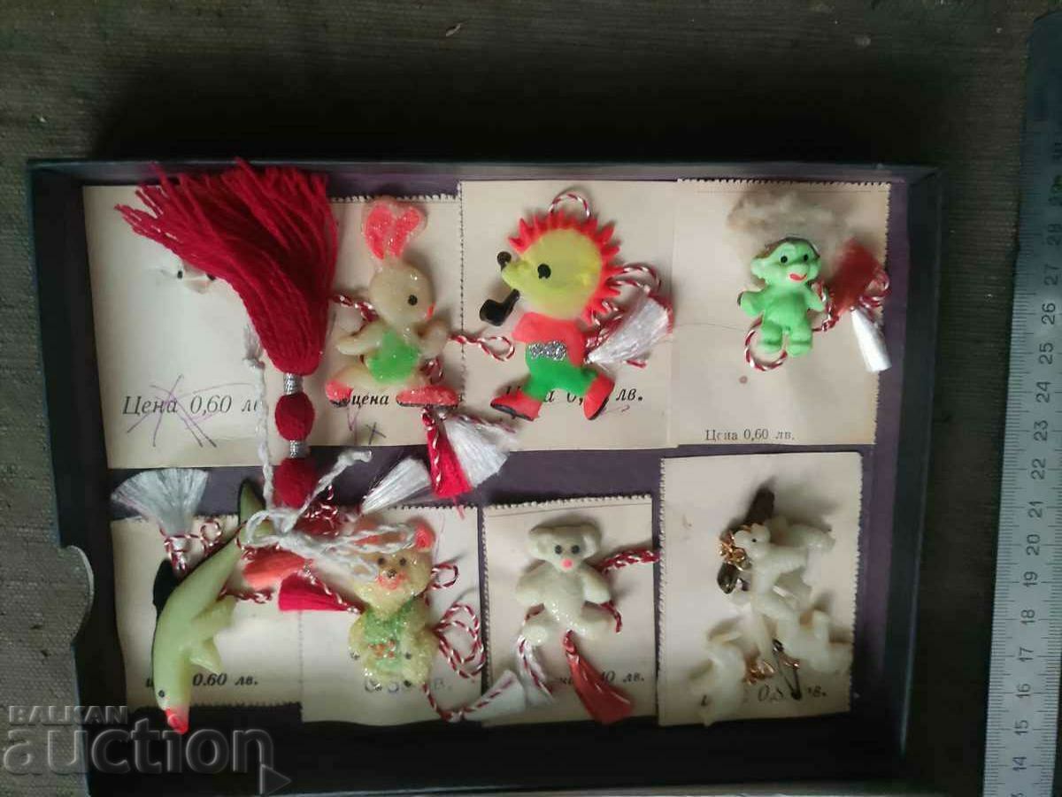 Martenits cu figurine 2 NRB fosforescente (luminoase) cu preț 150.00 BGN | € 76.69