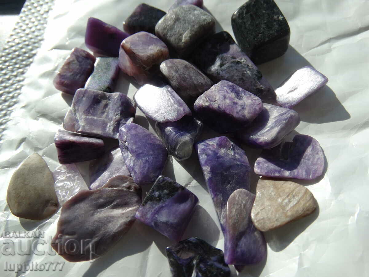 36.40 grams of charoite 27 pieces cabochon with price 51.99 BGN | € 26.58