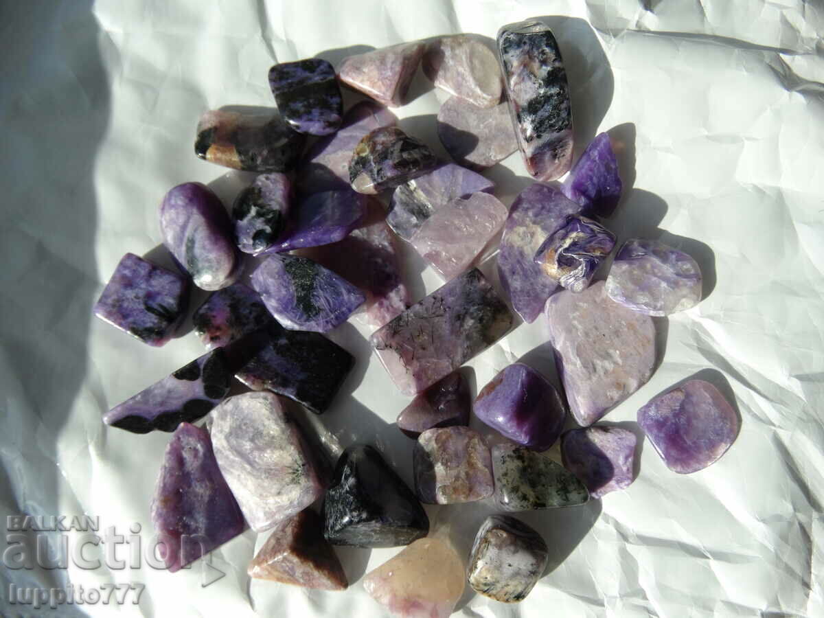 27.90 grams of charoite 31 cabochons - 6 27.90 grams of charoite 31 cabochons - 6