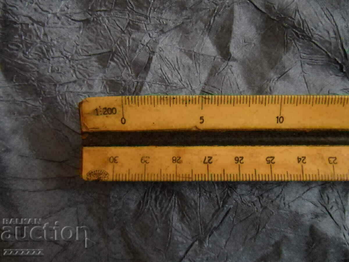 old wooden line with price € 8.00 | 15.65 BGN old wooden line with price € 8.00 | 15.65 BGN