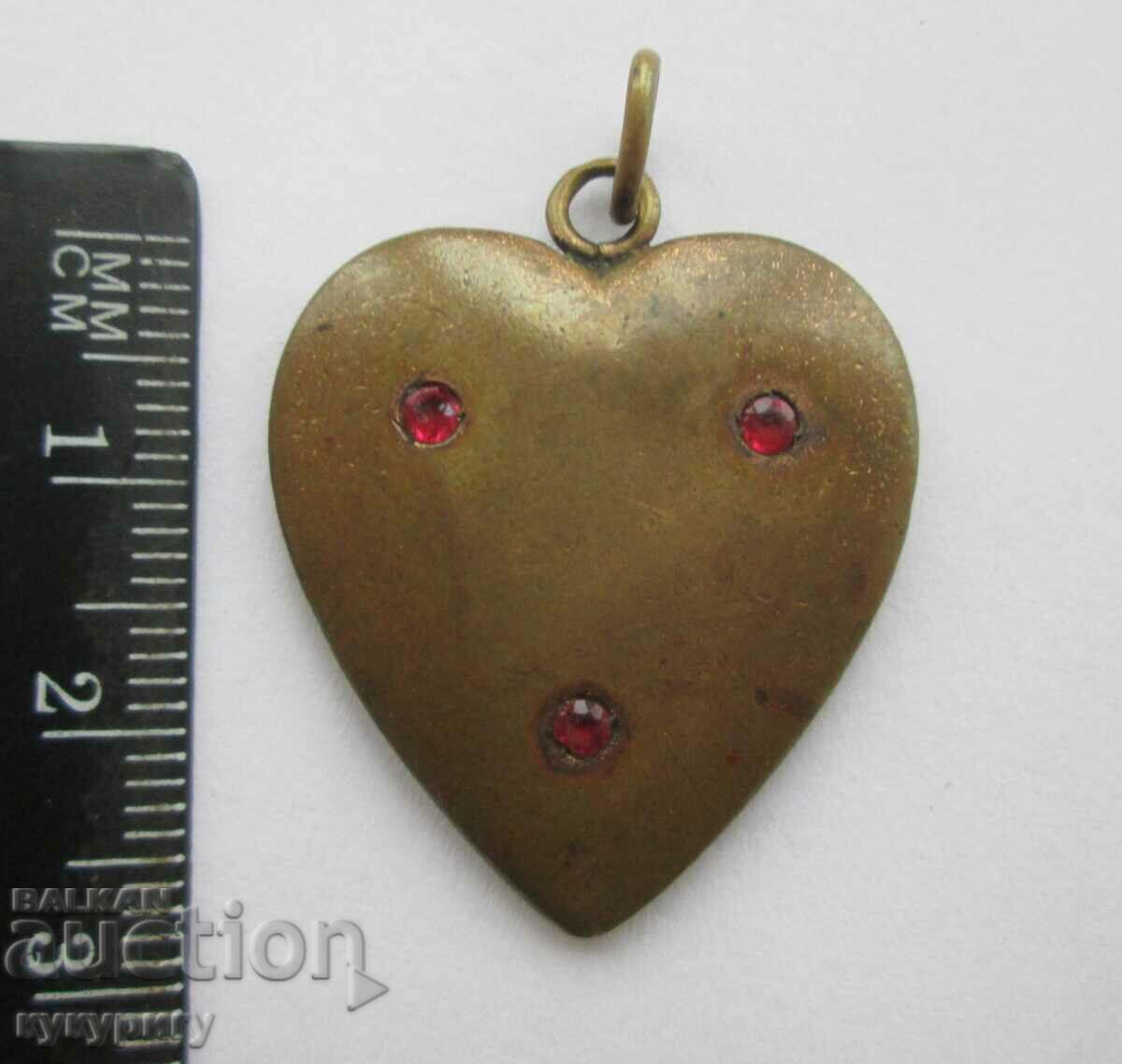 Old antique heart locket jewelry pendant - 5 Old antique heart locket jewelry pendant - 5
