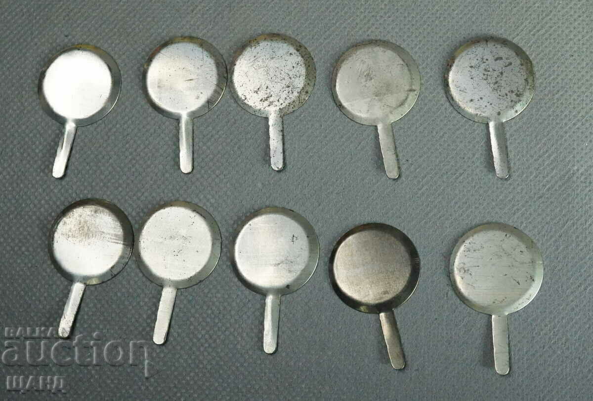 Auction 10 Old Japanese Metal Dollhouse Toy Pans Auction 10 Old Japanese Metal Dollhouse Toy Pans