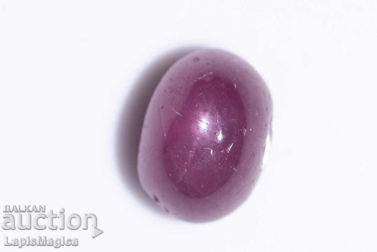 Cabochon oval de 2,85 ct Rubin Roz Star