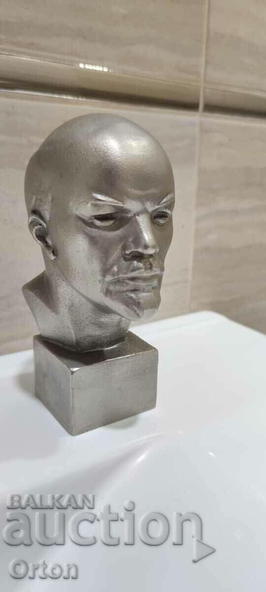 Bust aluminiu al lui Lenin