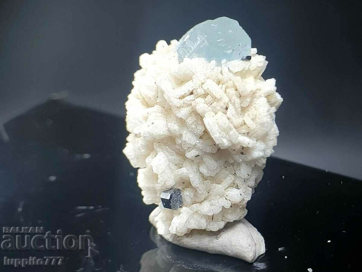 φυσική ακουαμαρίνη βηρυλίου σε μήτρα μοναδική 22 γραμμαρίων - 5 φυσική ακουαμαρίνη βηρυλίου σε μήτρα μοναδική 22 γραμμαρίων - 5