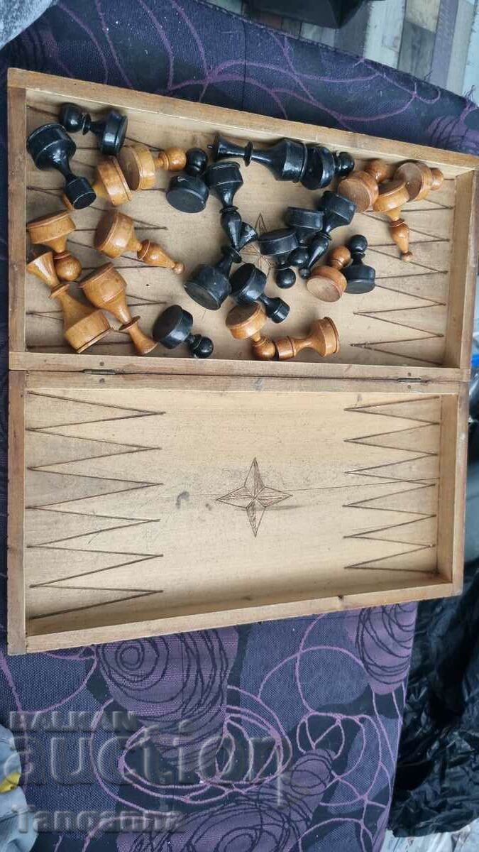 Chess with price 25.00 BGN | € 12.78