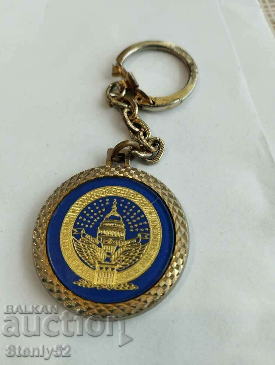 Keychain Souvenir US Presidential Election 1973.