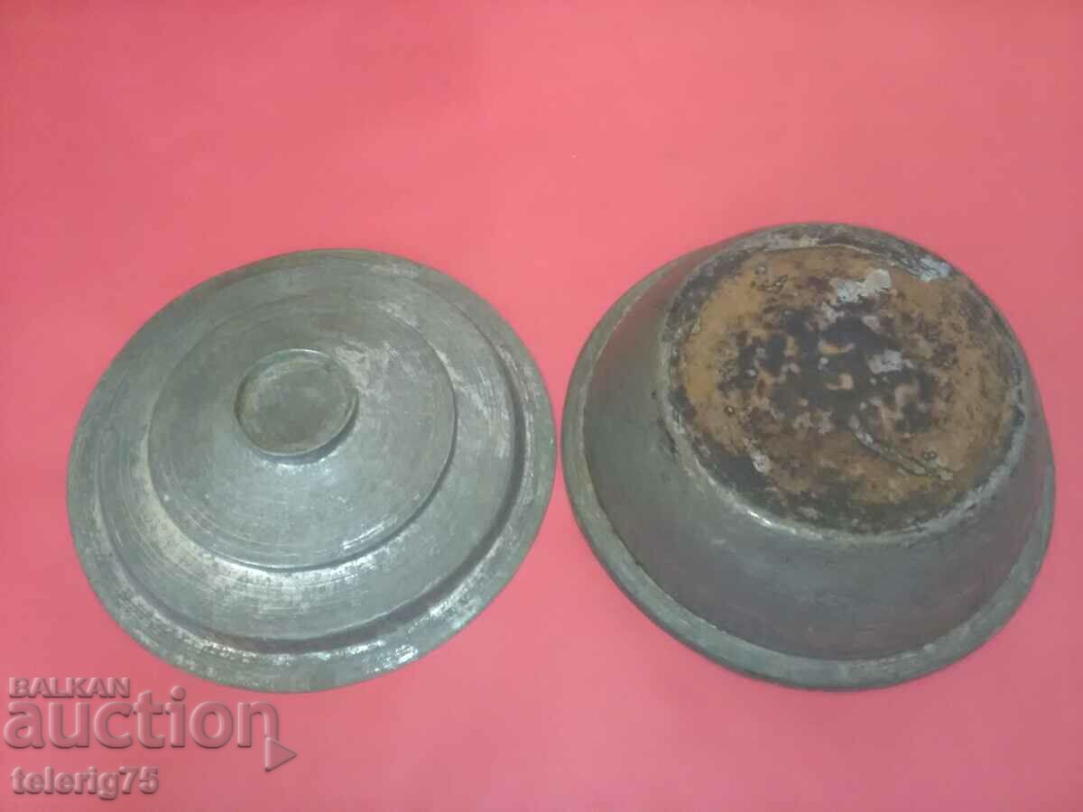 Auction Old Retro 100 Year Old Tinned Copper Pot - 1920's Auction Old Retro 100 Year Old Tinned Copper Pot - 1920's