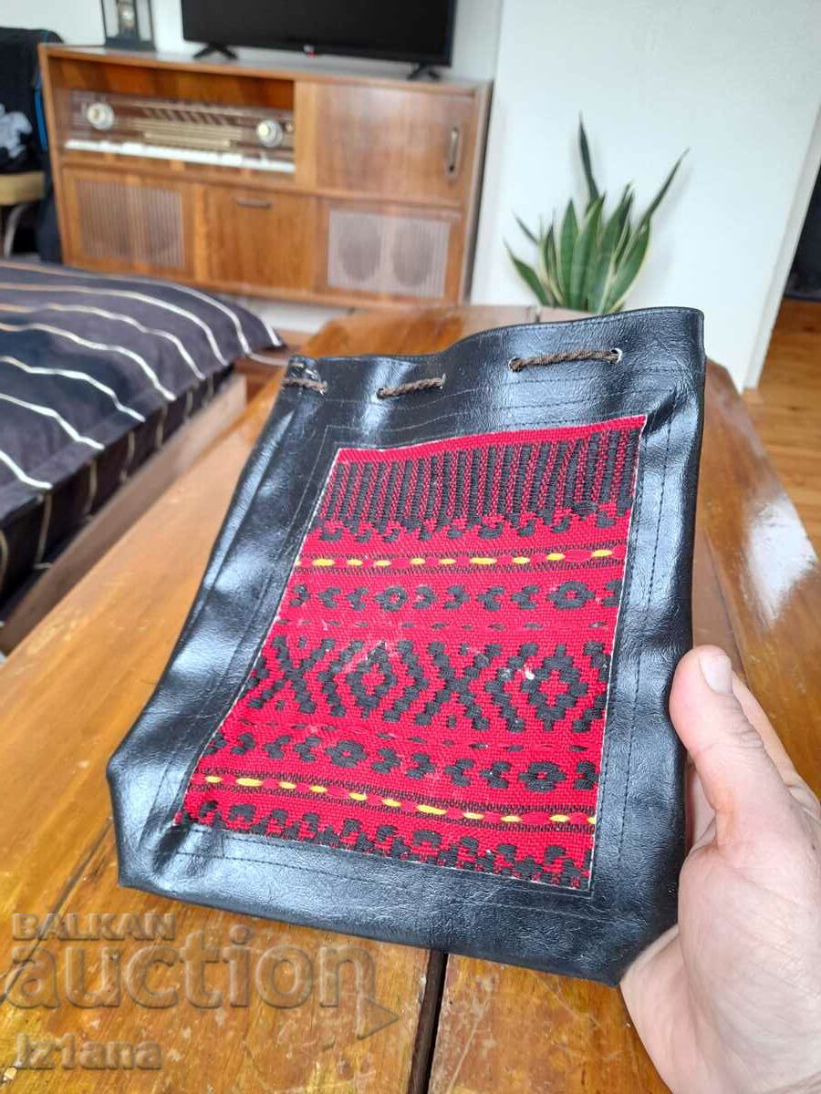An old ethnic bag with price 15.00 BGN | € 7.67