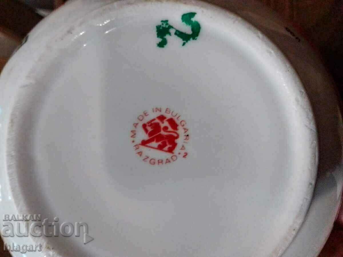 porcelain salt container - Razgrad with price 9.00 BGN | € 4.60 porcelain salt container - Razgrad with price 9.00 BGN | € 4.60