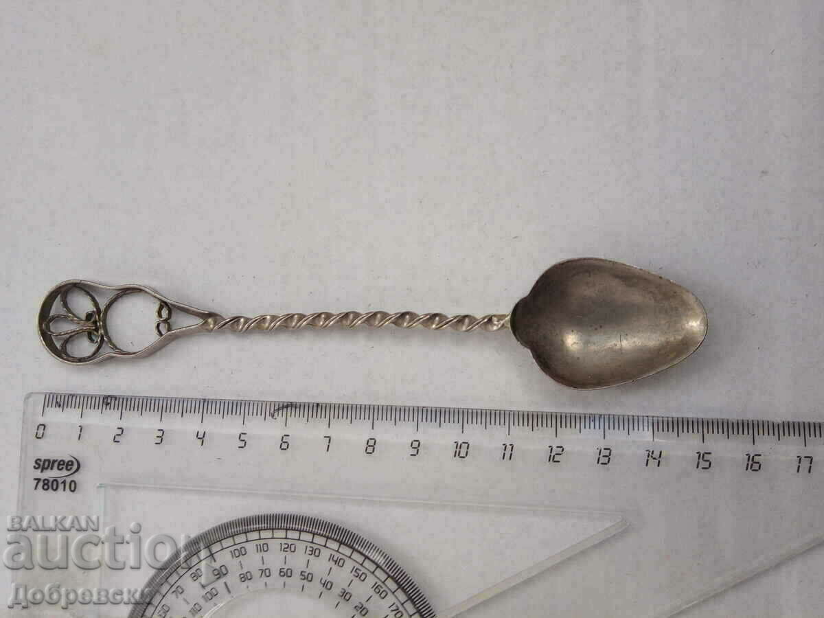 Auction An old spoon. Auction An old spoon.