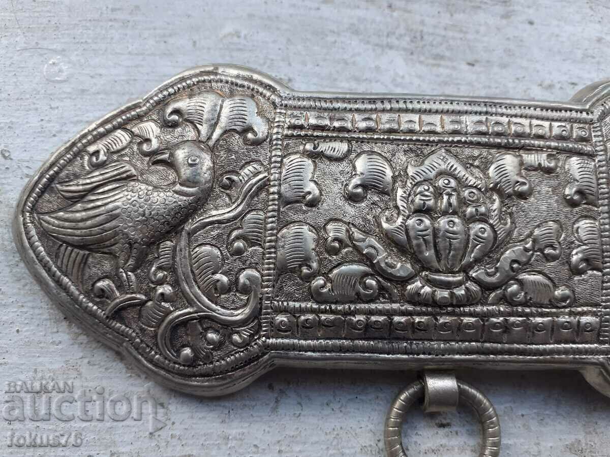 Delivery of Old jewelry unique breastplate pafta toka sachan Delivery of Old jewelry unique breastplate pafta toka sachan