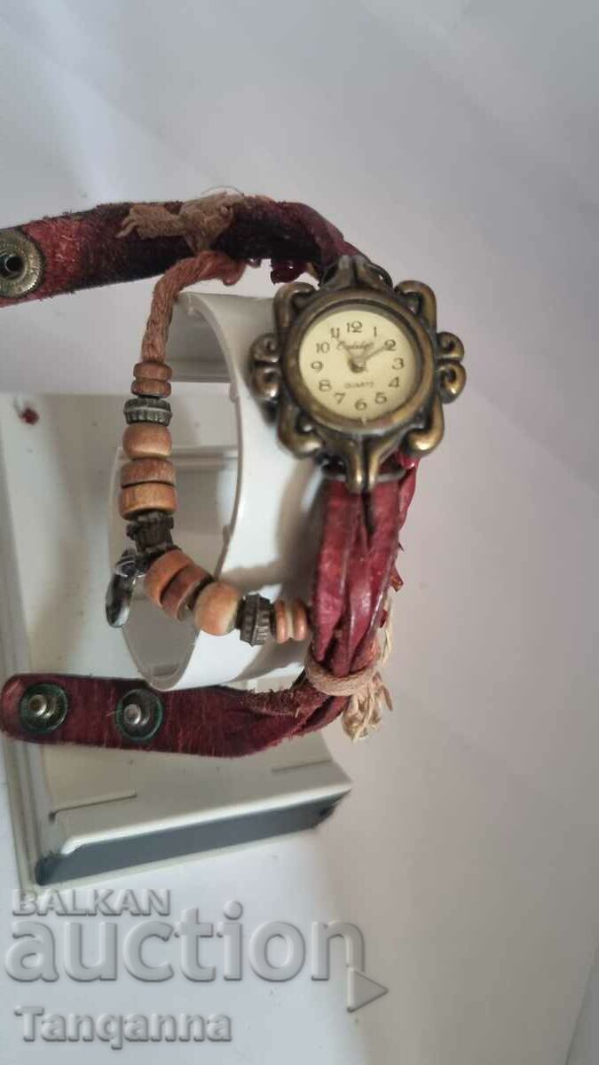 Watch with price 10.00 BGN | € 5.11 Watch with price 10.00 BGN | € 5.11