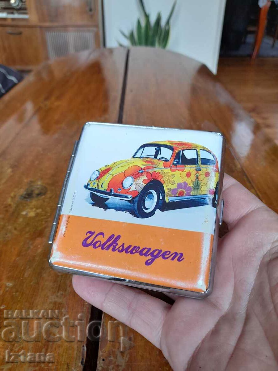 Old Volkswagen snuffbox with price 30.00 BGN | € 15.34 Old Volkswagen snuffbox with price 30.00 BGN | € 15.34