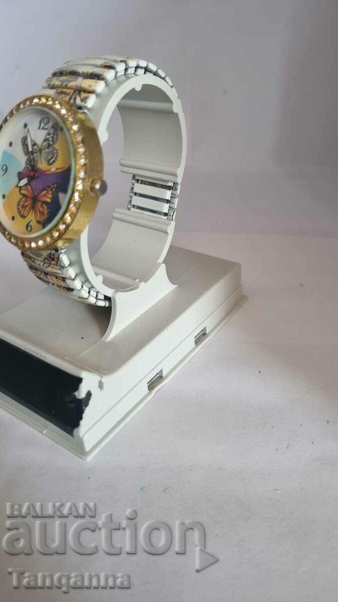 Auction Watch Auction Watch