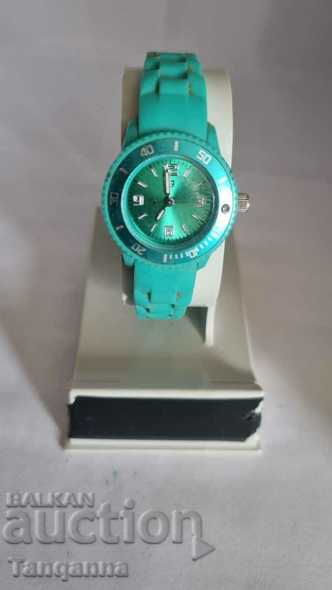 Watch with price 10.00 BGN | € 5.11 Watch with price 10.00 BGN | € 5.11