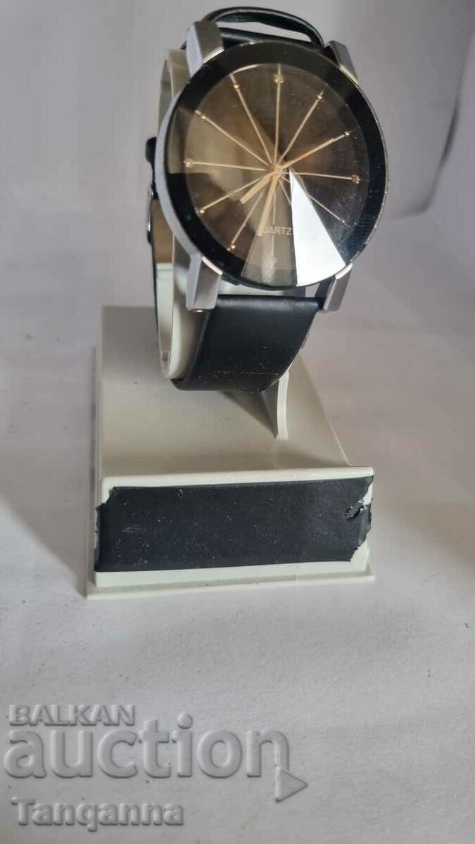 Watch with price 12.00 BGN | € 6.14 Watch with price 12.00 BGN | € 6.14