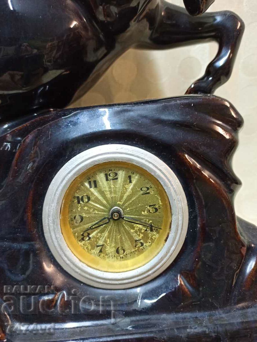 Delivery of GERMAN CERAMIC CLOCK CON Delivery of GERMAN CERAMIC CLOCK CON