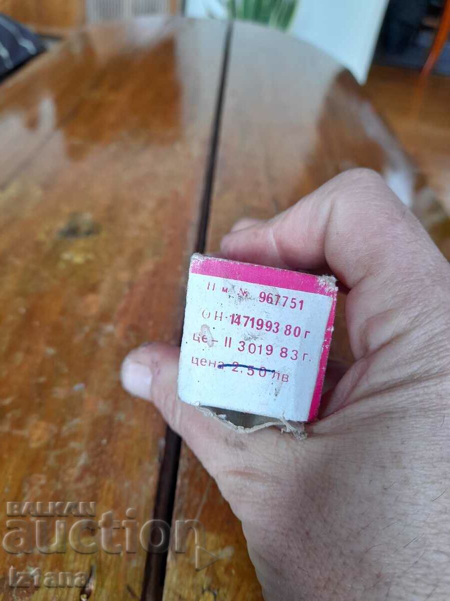 Delivery of An old shaving brush