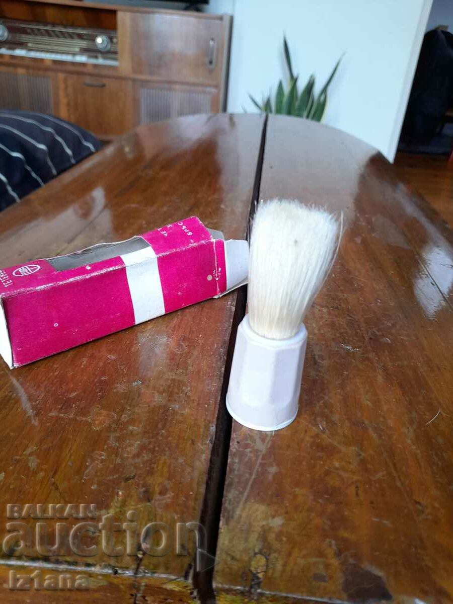An old shaving brush - 5