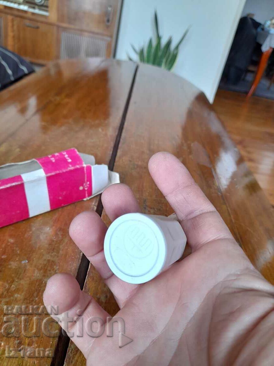 An old shaving brush - 7