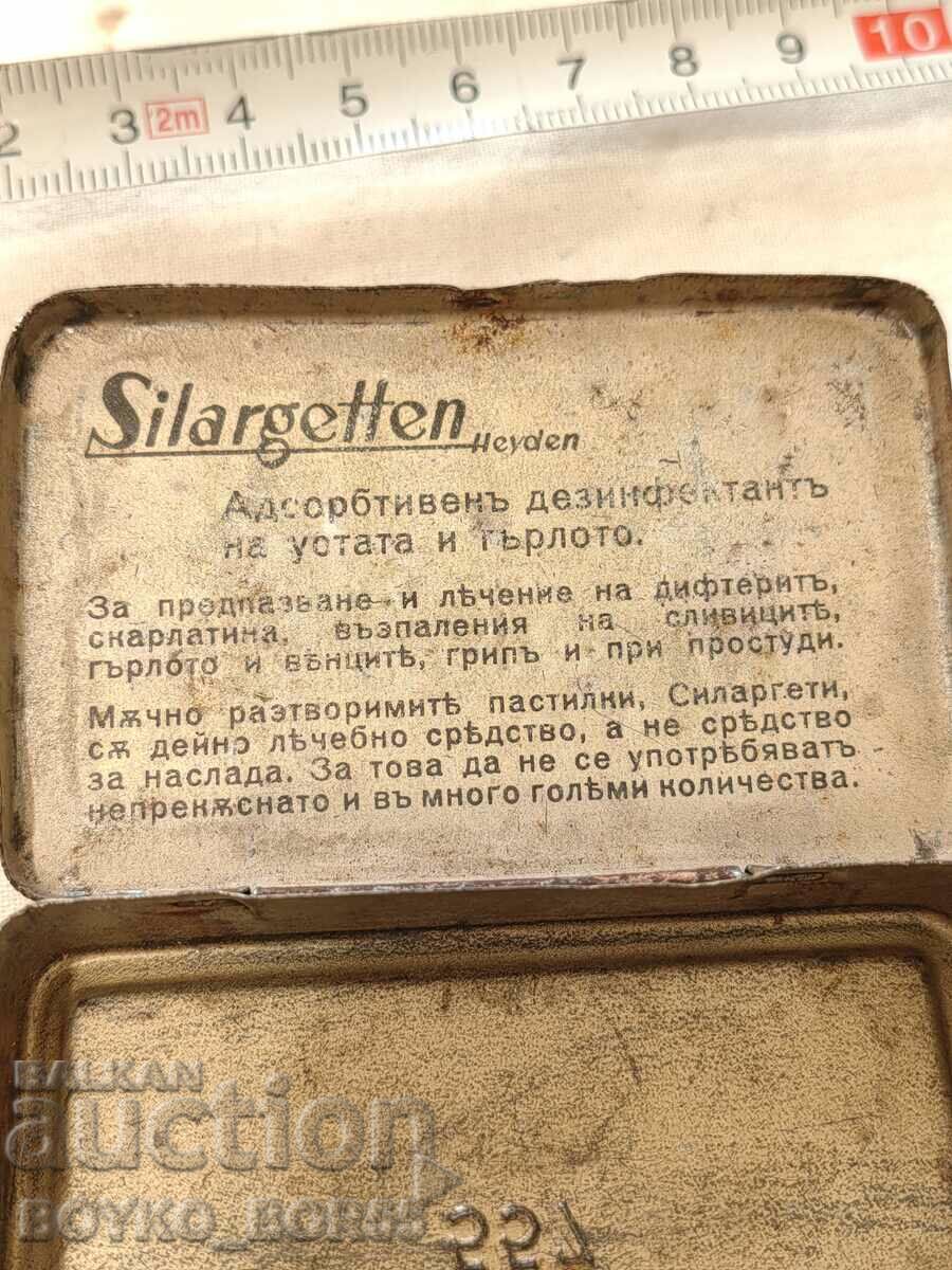 Delivery of Antique Imperial Tin Medicine Box Delivery of Antique Imperial Tin Medicine Box