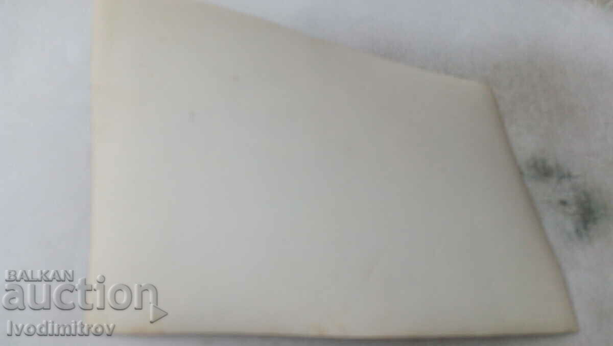 Photo Man and woman in formal wear with price 0.65 BGN | € 0.33 Photo Man and woman in formal wear with price 0.65 BGN | € 0.33