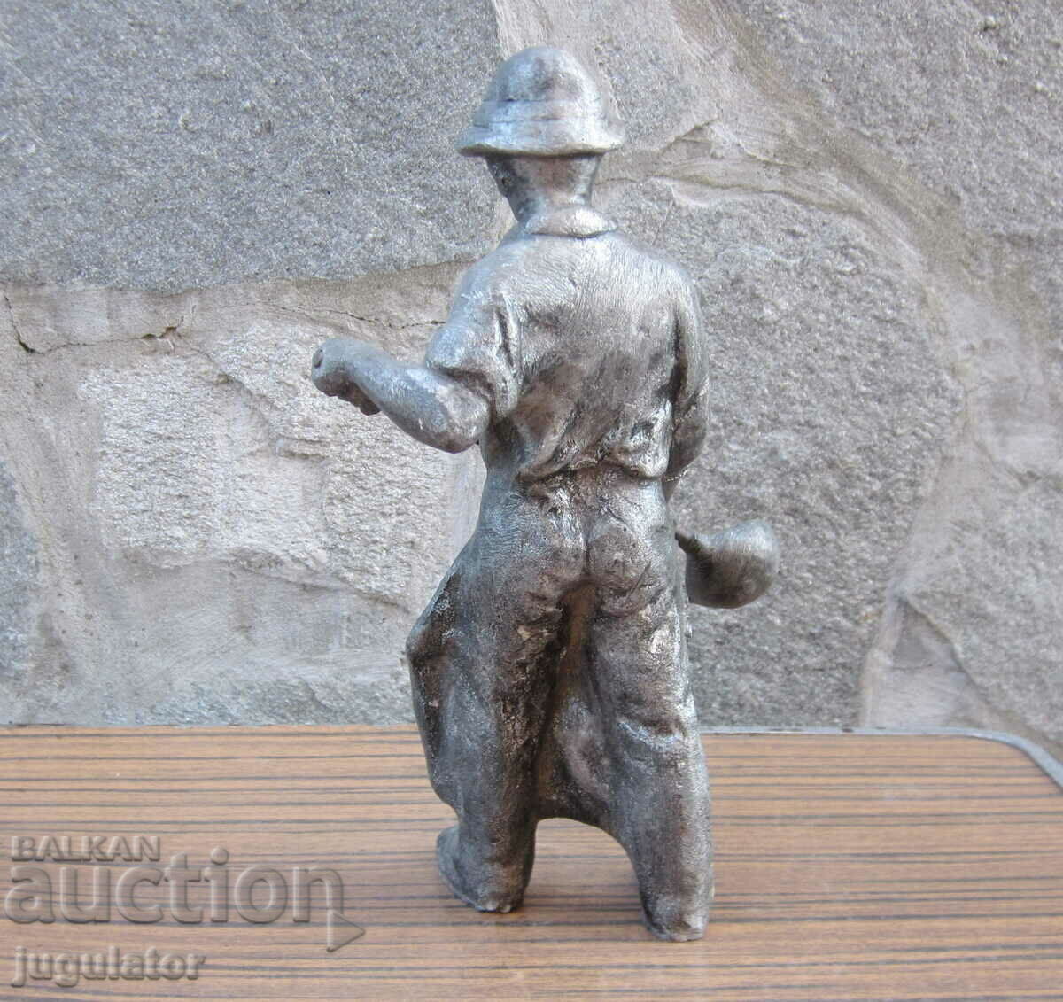 Auction old Russian heavy metal figure figurine of a foundry Auction old Russian heavy metal figure figurine of a foundry