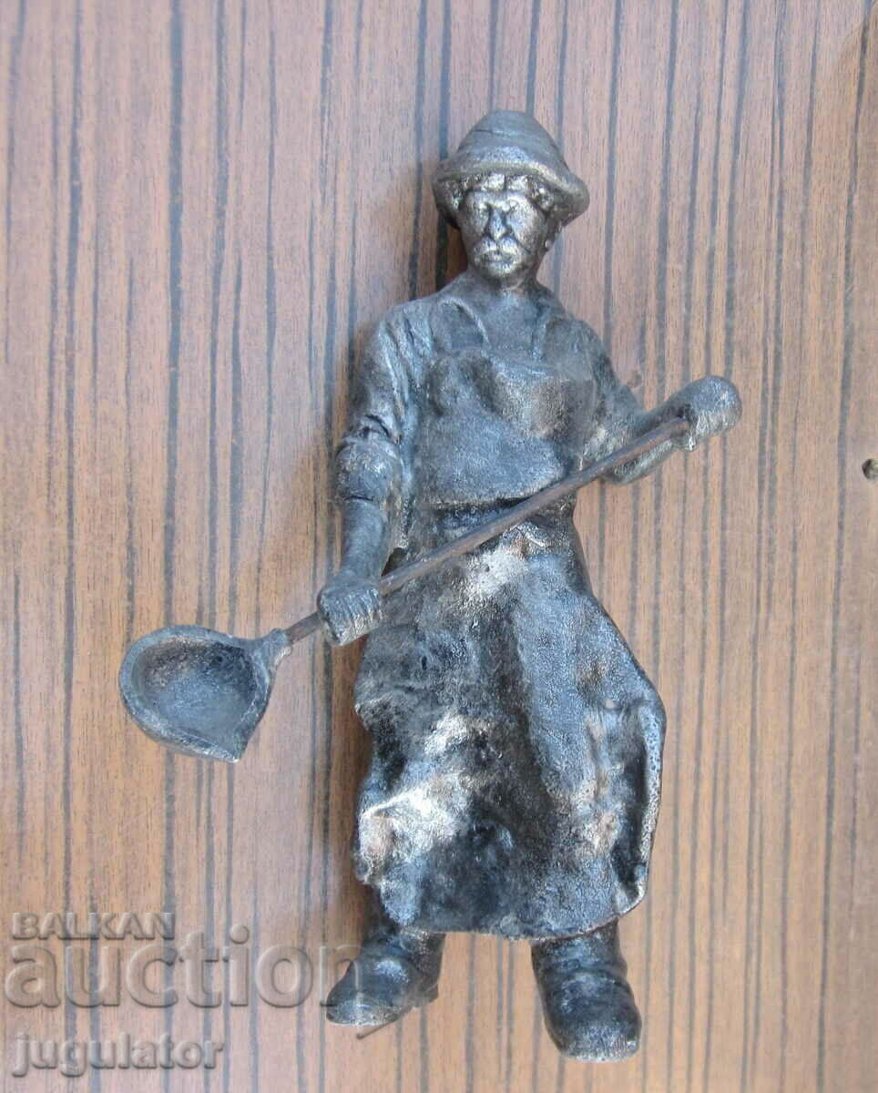 стара Руска тежка метална фигура статуетка на леяр - 5