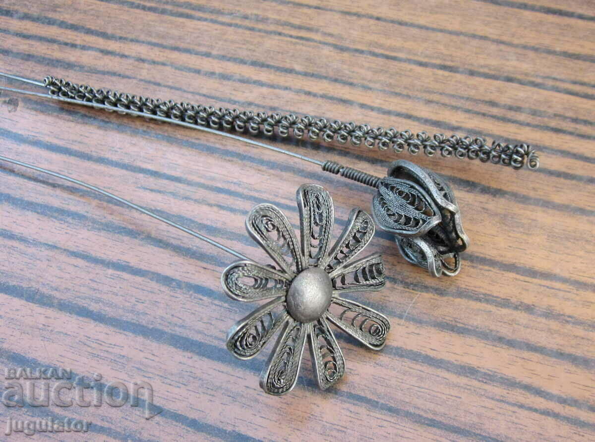 vintage metal flower bouquet made of filigree with price 70.00 BGN | € 35.79 vintage metal flower bouquet made of filigree with price 70.00 BGN | € 35.79