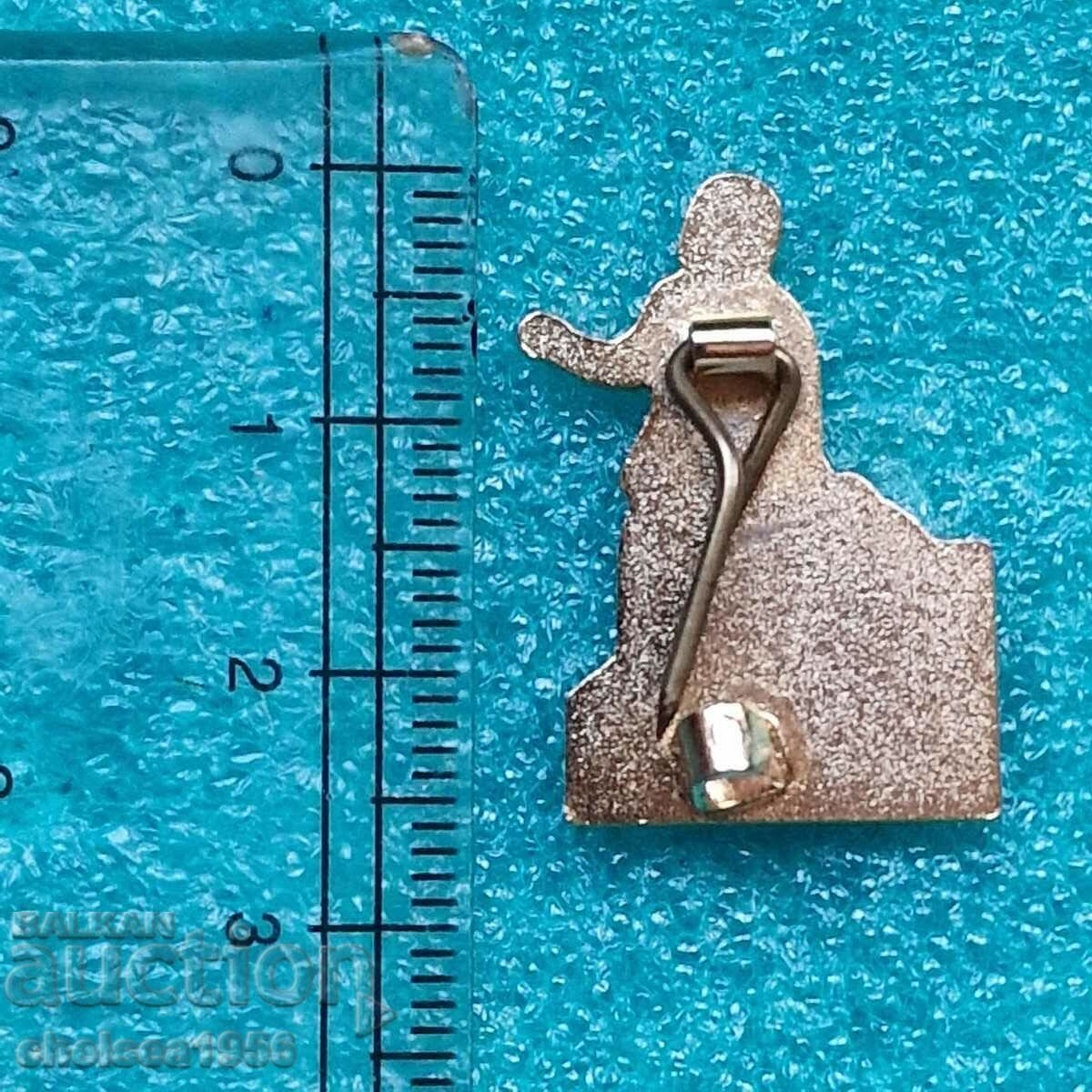 Manchester United Badge - George Best with price 14.99 BGN | € 7.66