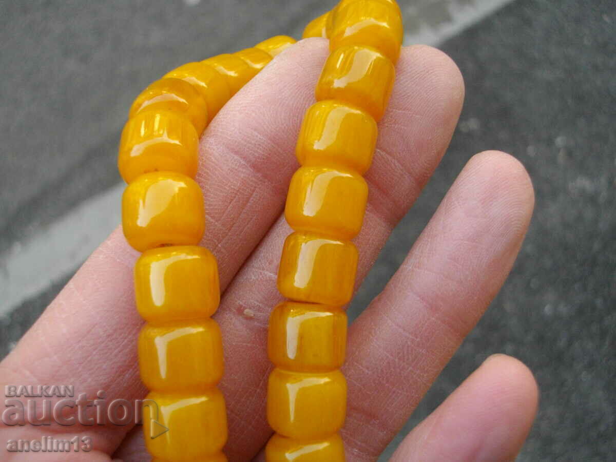 OLD ROSARY BAKELITE AMBER with price 200.00 BGN | € 102.26 OLD ROSARY BAKELITE AMBER with price 200.00 BGN | € 102.26