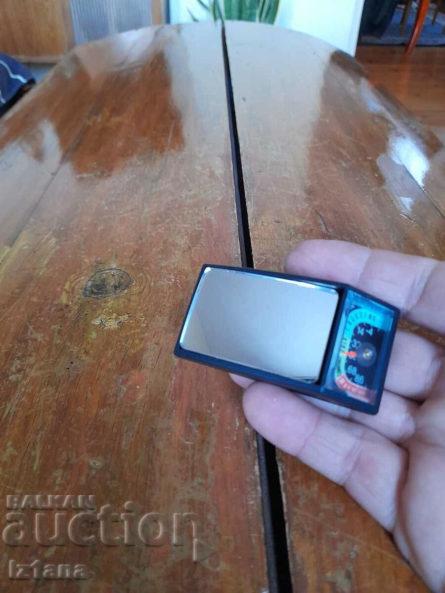 Additional car mirror with price 20.00 BGN | € 10.23 Additional car mirror with price 20.00 BGN | € 10.23