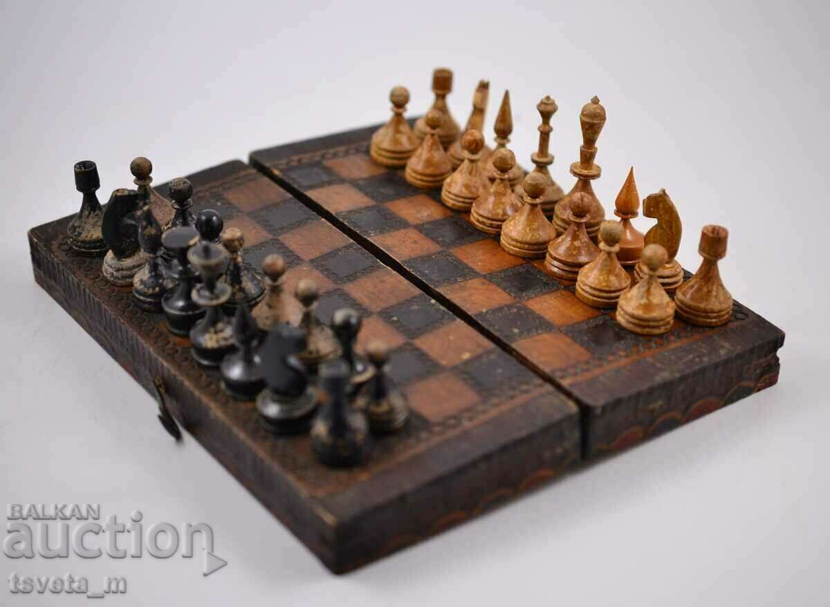 Ancient Chess, wooden, 16.5x18.5 cm - handmade with price 20.00 BGN | € 10.23 Ancient Chess, wooden, 16.5x18.5 cm - handmade with price 20.00 BGN | € 10.23