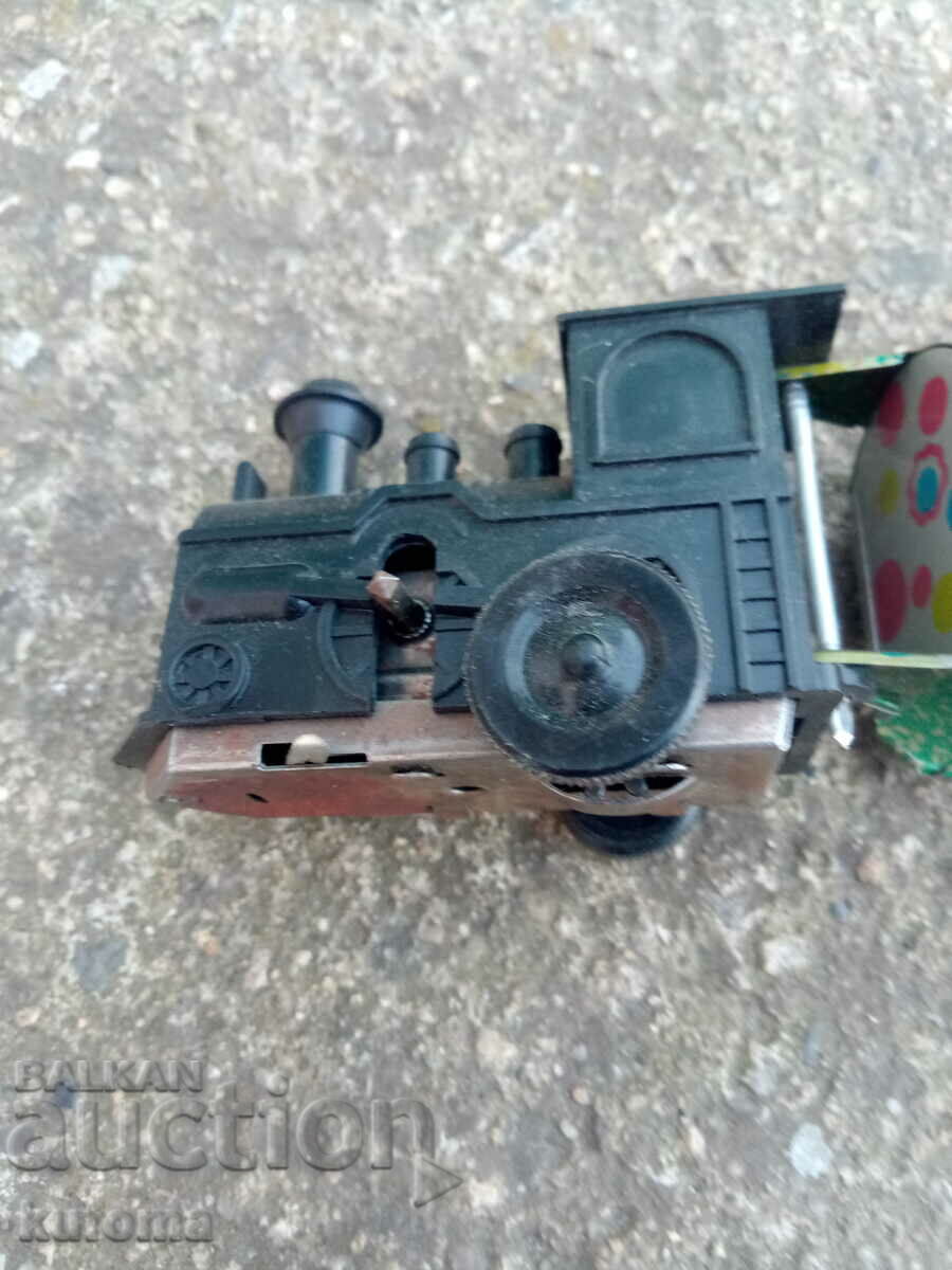 Delivery of Old metal train Delivery of Old metal train