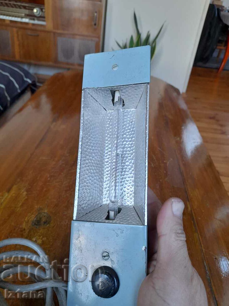 Delivery of Old lamp, spotlight Delivery of Old lamp, spotlight